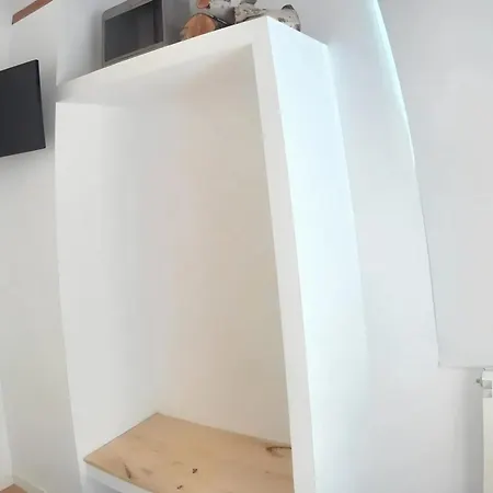 Family House Near With Mountain View Otañes