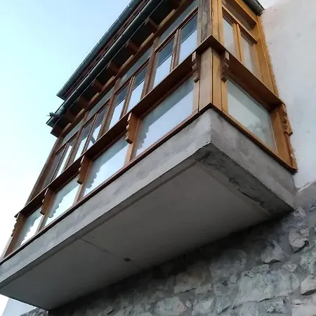 Feriehus Family House Near With Mountain View Otañes