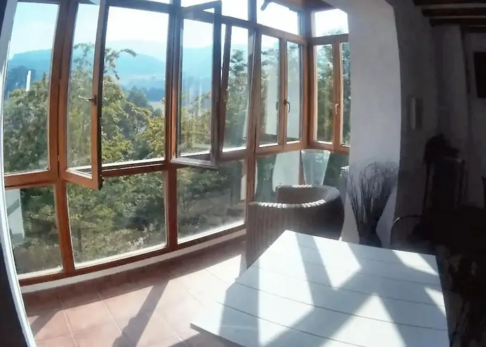 Prázdninový dům Family House Near With Mountain View Otañes