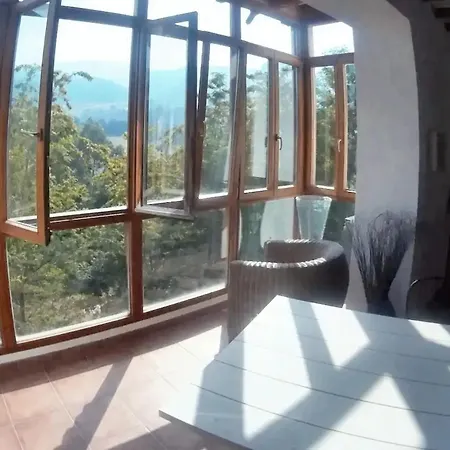 Hébergement de vacances Family House Near With Mountain View Otañes